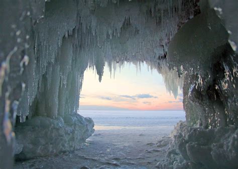 ONE-TANK TRIP: Bayfield, Wisconsin, is a true winter wonderland ...