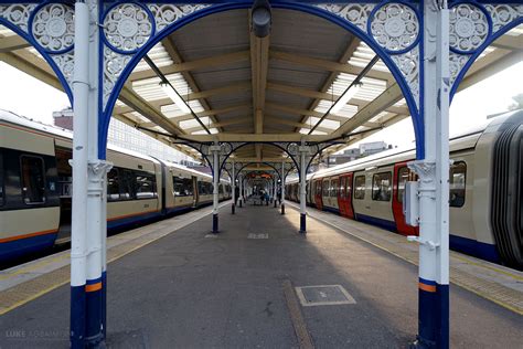 Richmond Station - London Photography - Tube Mapper