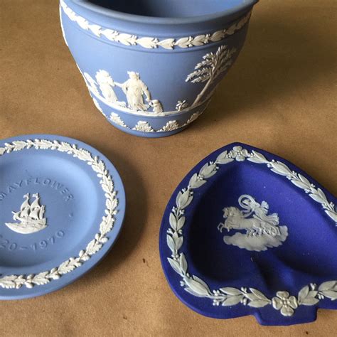 Newly listed Wedgwood pottery | Wedgwood pottery, Pottery, Wedgwood