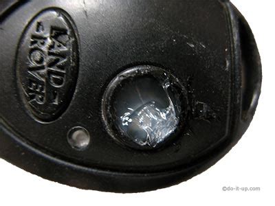 How to Repair a Cracked Broken Remote Key Fob - do-it-up.com