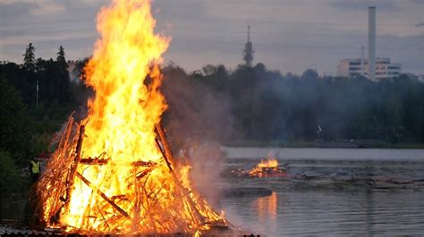 Päivittää 54+ imagen seurasaari juhannus - abzlocal fi