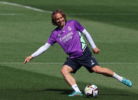 Luka Modric to Stay with Real Madrid for Another Season in the Spanish League