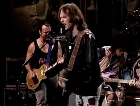 Neil Young- Rockin' In The Free World Live (SNL 1989) - video Dailymotion