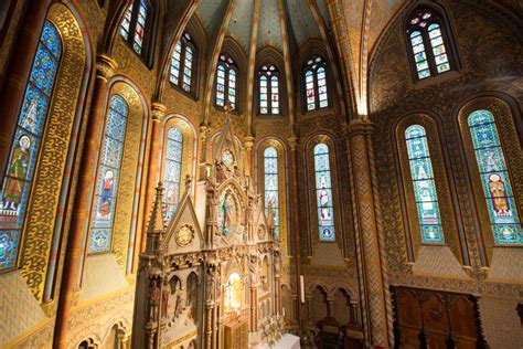 Matthias Church Interior - Budapest, Hungary, 2022 16107071 Stock Photo ...