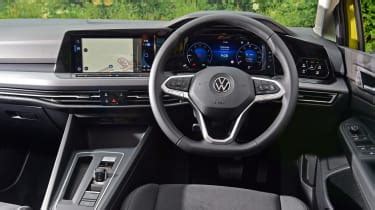 Volkswagen Golf review - Interior & comfort | Carbuyer