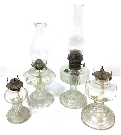 Lot - (4) Vintage Kerosene Lanterns