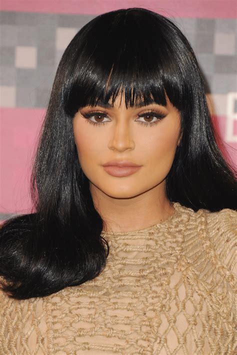 Kylie Jenner Hair Extensions - Kylie Jenner Hair Color Changes | Teen Vogue