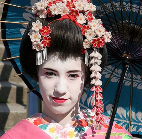 Maiko Henshin, girl, day geisha, kyoto, japan HD wallpaper | Pxfuel