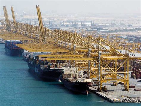 Jebel Ali Port (Dubai)