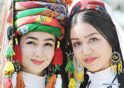 Uzbek people celebrate Nowruz Festival in Tashkent - Xinhua | English.news.cn