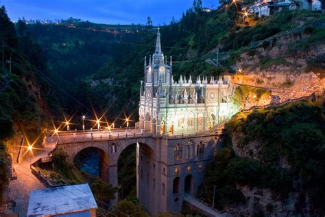 Telegraph: 'Las Lajas basiliek de mooiste kerk ter wereld' - JairoBernal.com