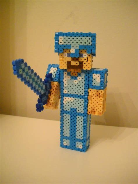 Minecraft Diamond Armor Steve by RetroNinNin on DeviantArt