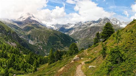 Pennine Alps | A walk through the Alps. On the left you'll s… | Flickr