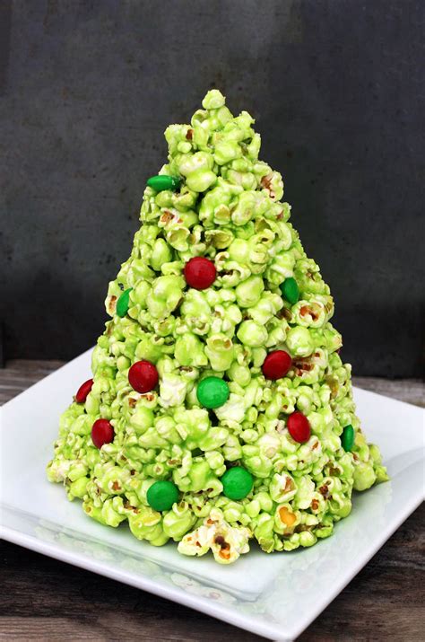 Popcorn Christmas Tree