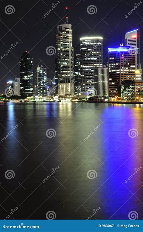 Brisbane at night stock image. Image of queensland, reflection - 9830671