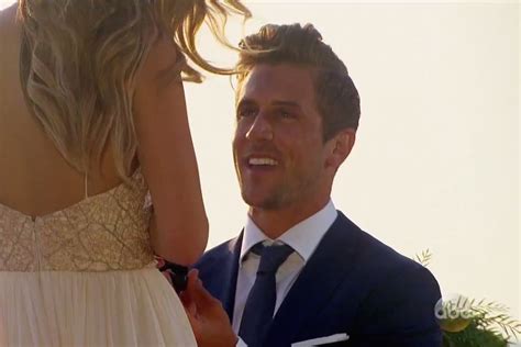 The Bachelorette finale: JoJo picks ex-Vanderbilt QB Jordan Rodgers as her fiancé - SBNation.com