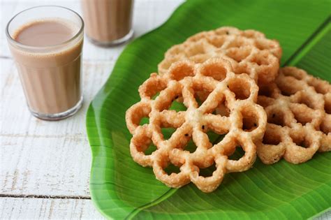 Onam Snacks Recipes: Taste The Flavors Of Onam With These Irresistible Snacks | HerZindagi