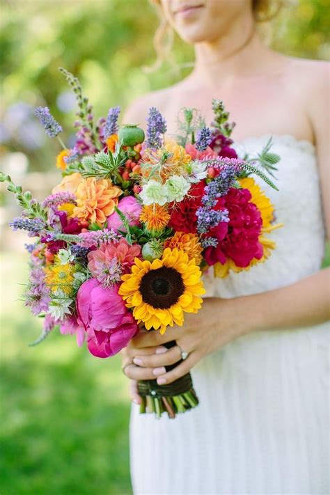 Summer wildflower bouquet for wedding 89 | Sunflower wedding bouquet, Sunflower wedding, Wedding ...