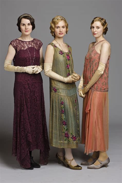 Downton Abbey Fashion in the 1920s