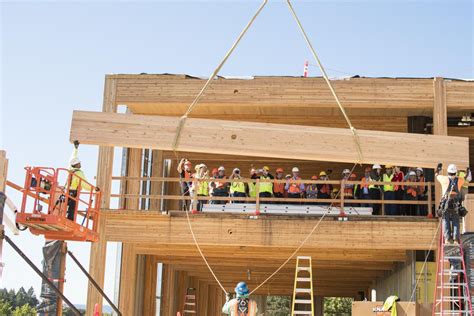 Wood Makes Comeback as Mass Timber Projects Thrive : CEG