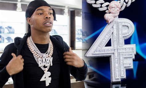 Lil Baby Flexes his Insane Jewelry Collection - Icecartel