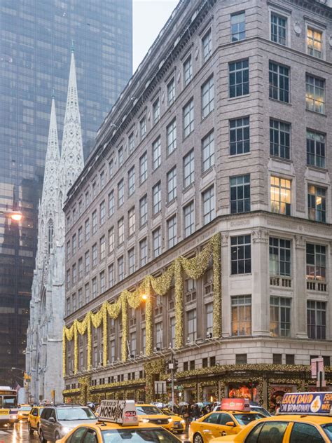 Saks Fifth Avenue - 5th Avenue, New York - Department Store