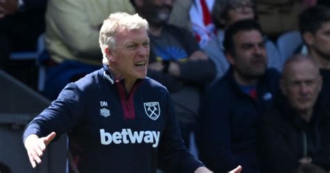 ‘Really soft’ - West Ham’s David Moyes questions VAR decision during ...