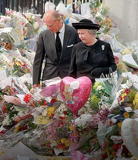 princess diana funeral flowers | Olanessa Buzz