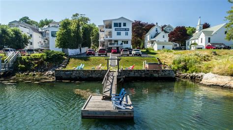 Harborage Inn on the Oceanfront — Boothbay Harbor Hotels — Maine.com