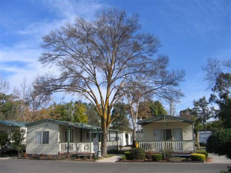 Gold Nugget Tourist Park - Bendigo Cottage accommodation ideal for ...