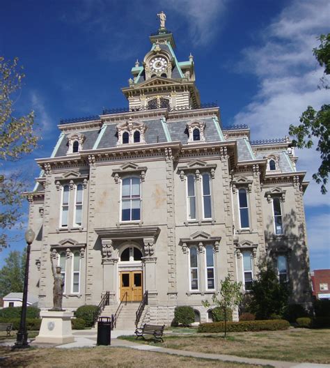 Davis County Courthouse (Bloomfield, Iowa) | Built at a cost… | Flickr