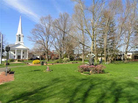 Tangled Roots and Trees: Honor Roll: Town of Bloomfield, Connecticut, Town Green