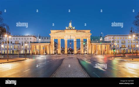 Brandenburg Gate at Night Stock Photo - Alamy