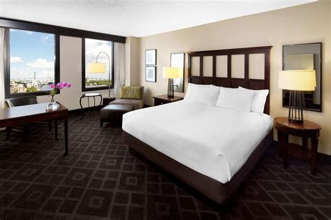 Hyatt Regency Savannah - BookVip.com