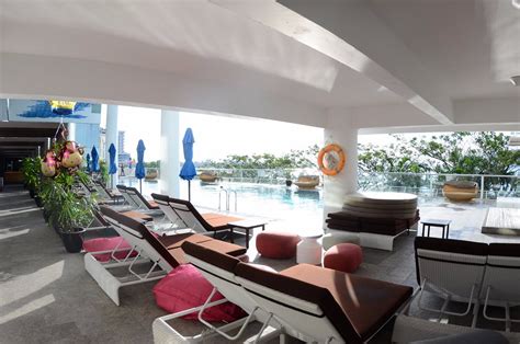 Le Meridien Kota Kinabalu Pool Pictures & Reviews - Tripadvisor