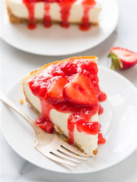 Greek Yogurt Cheesecake with Fresh Strawberry Sauce – WellPlated.com