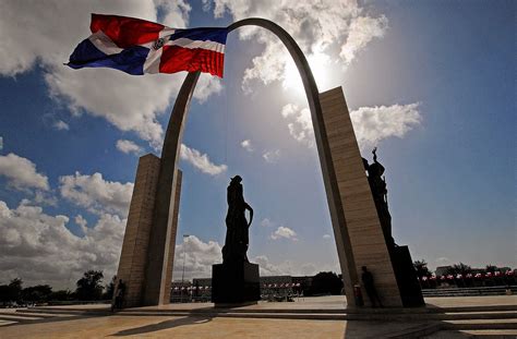 Visioni Sogni Fantasie: Plaza de la bandera