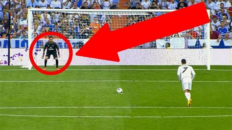 10 MOST FUNNY PENALTY KICKS IN FOOTBALL - YouTube