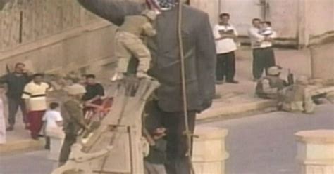 U.S. forces pull down Saddam Hussein’s statue