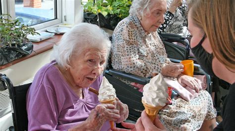 The Pines Care & Nursing Home in Hove - Country Court