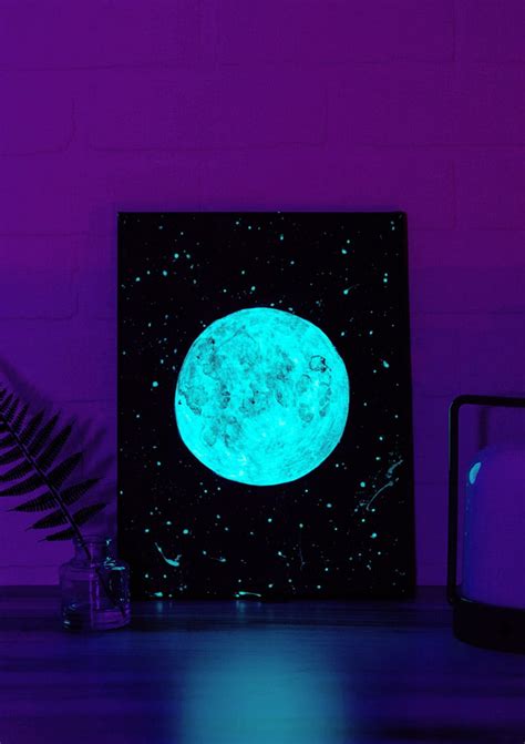 DIY Glow-In-The-Dark Moon Art Tutorial - Persia Lou