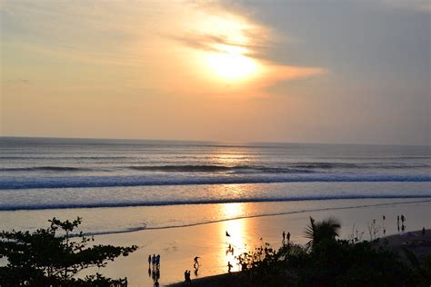 Bali sunset | Sunset over Seminyak beach in Bali, taken from… | Flickr