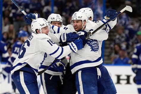 Toronto Maple Leafs defeat Tampa Bay Lightning 2-1 in overtime to advance in NHL playoffs - The ...