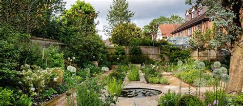 Chislehurst garden designer Nina Baxter, adds water rill feature.