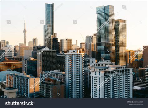 Downtown Toronto Skyline Sunset Sky Reflection Stock Photo 1829823554 ...