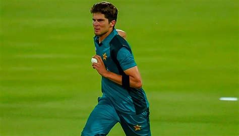 When will Shaheen Afridi return to bowling?