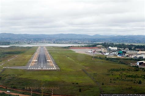 Runway in Antananarivo airport, Madagascar | Ilya Varlamov | Flickr