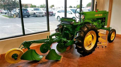 History and Culture by Bicycle: ca. 1947 John Deere Model M: Complete ...