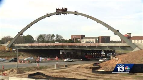 Workers to remove last portion of old McFarland bridge in Tuscaloosa