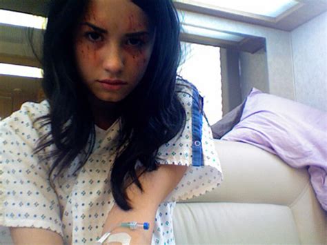 Demi Lovato on Grey’s Anatomy – Celebrific